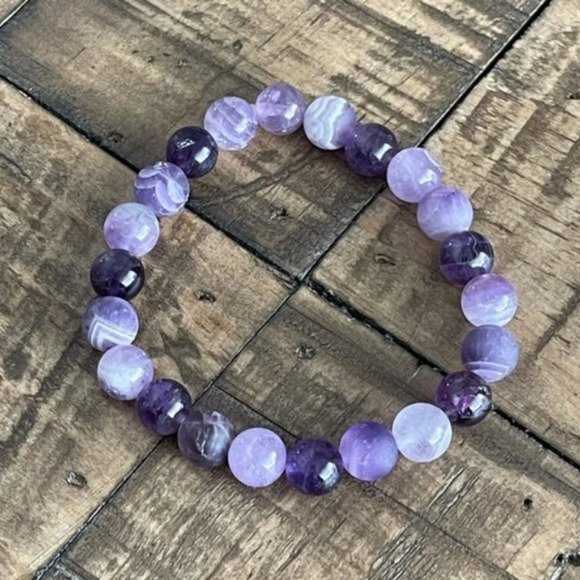 8mm Mixed Amethyst Stretch Bead Bracelet - Picture 2 of 4